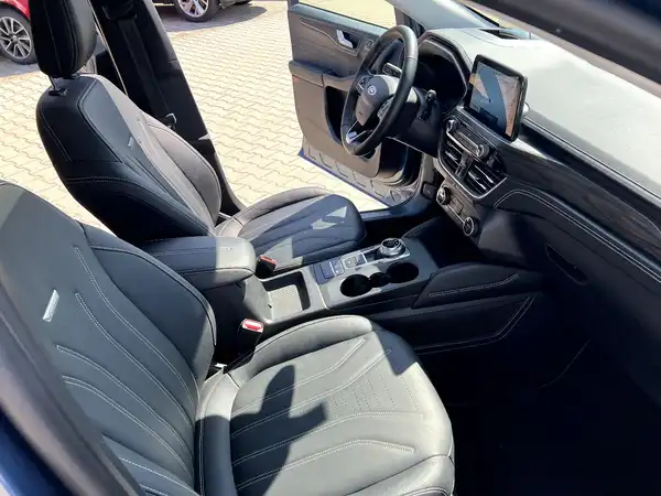 FORD KUGA (22/28)