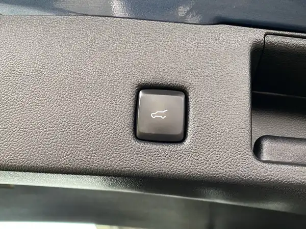 FORD KUGA (22/23)