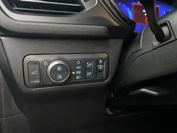 FORD KUGA (22/23)