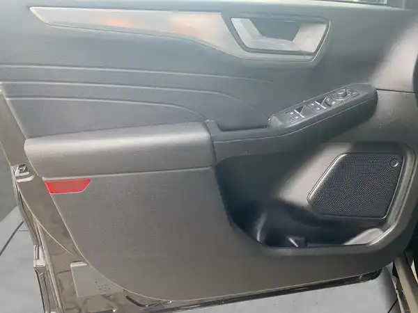 FORD KUGA (9/16)