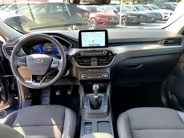 FORD KUGA (19/29)