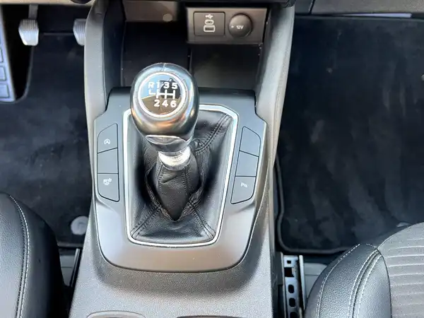 FORD KUGA (25/29)