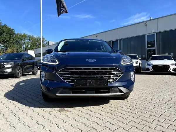 FORD KUGA (5/29)