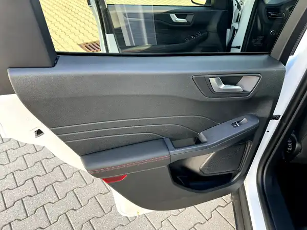 FORD KUGA (11/23)