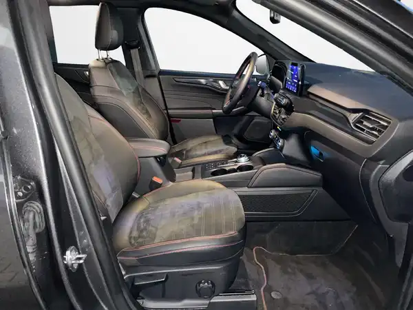 FORD KUGA (12/22)