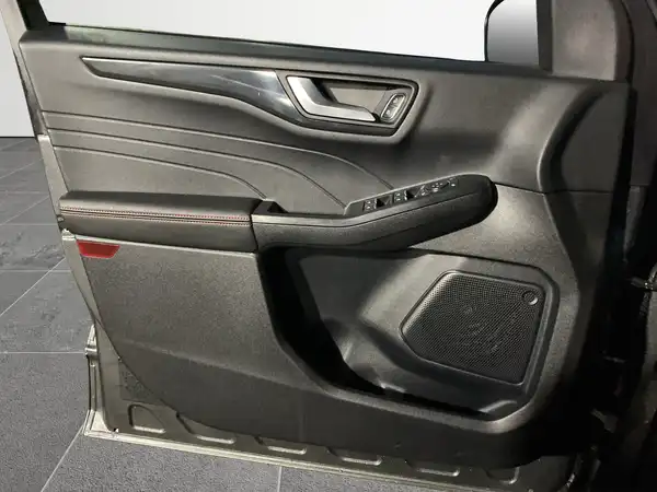 FORD KUGA (17/22)