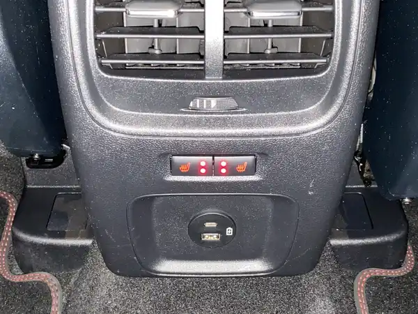 FORD KUGA (21/22)