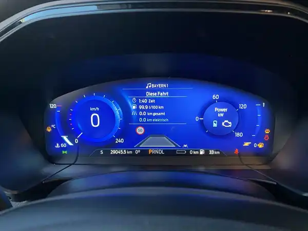 FORD KUGA (16/21)