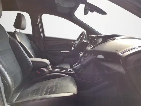 FORD KUGA (12/21)