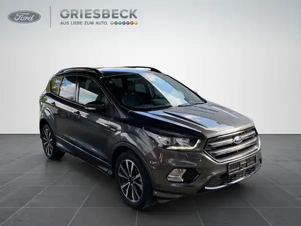 FORD KUGA (6/21)