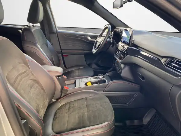 FORD KUGA (12/21)