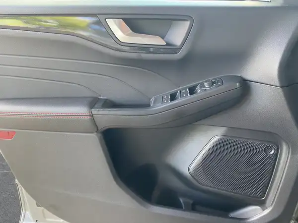 FORD KUGA (17/21)