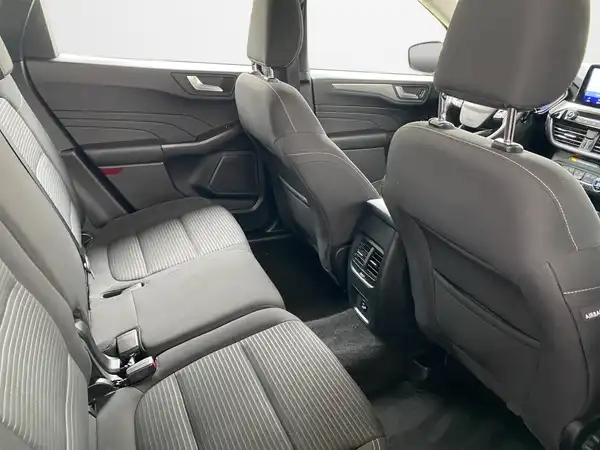 FORD KUGA (13/21)