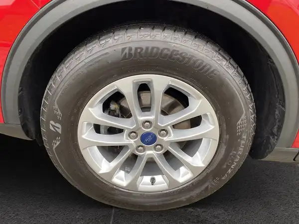 FORD KUGA (15/21)