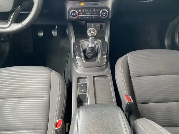 FORD KUGA (9/21)