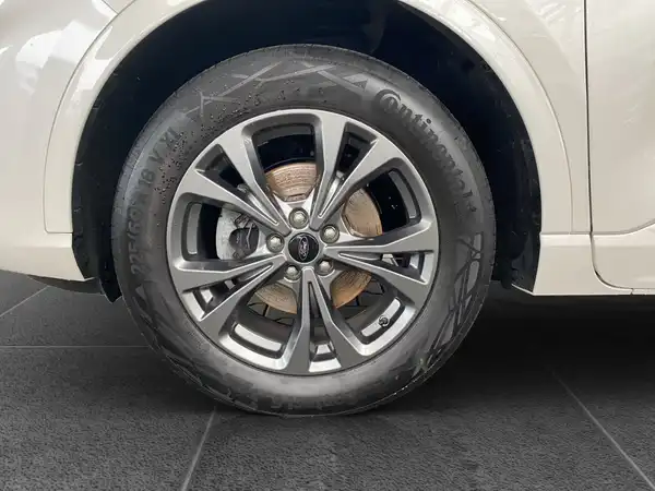 FORD KUGA (17/21)