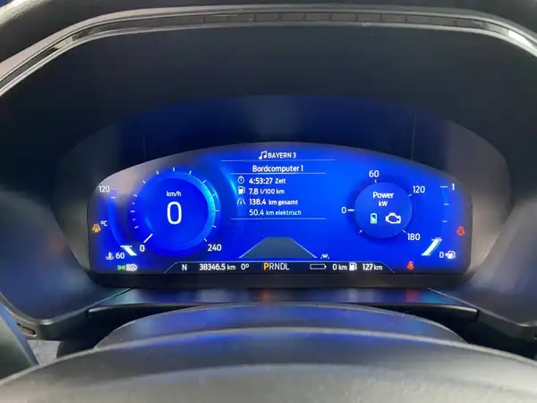 FORD KUGA (18/21)