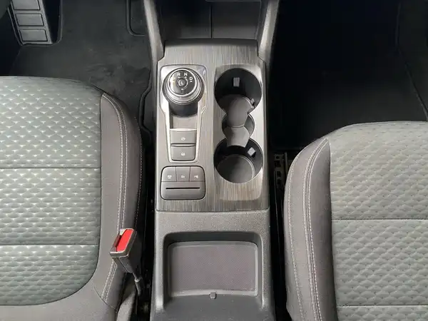 FORD KUGA (9/22)
