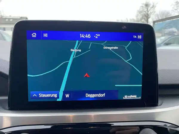 FORD KUGA (18/20)