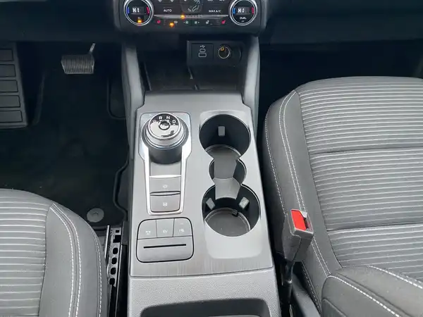 FORD KUGA (9/20)