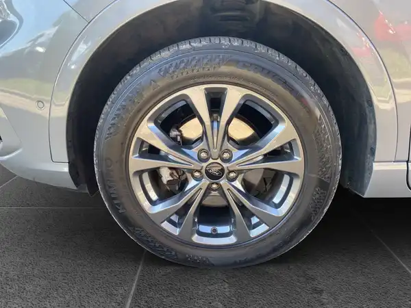 FORD KUGA (15/21)