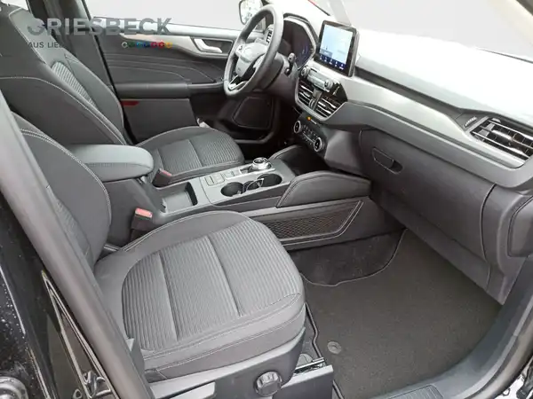 FORD KUGA (8/11)