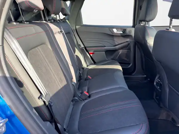 FORD KUGA (13/18)