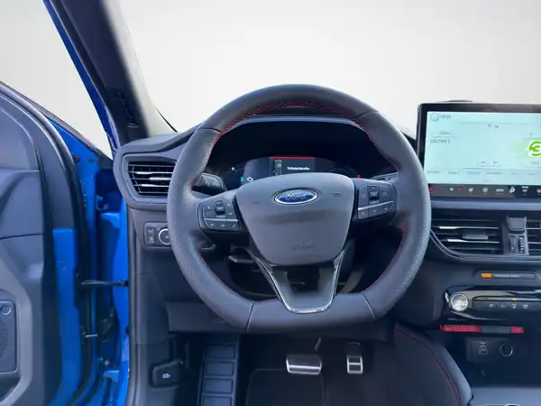 FORD KUGA (10/18)