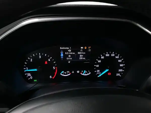 FORD KUGA (13/22)
