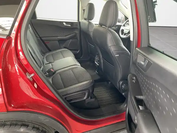 FORD KUGA (20/22)