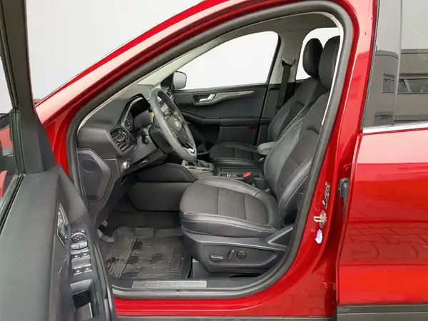 FORD KUGA (9/22)