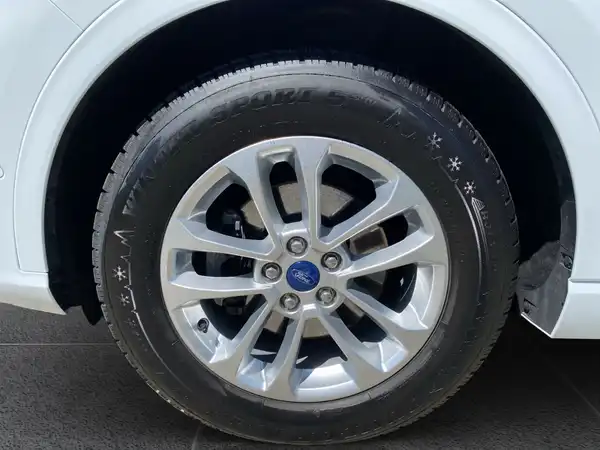 FORD KUGA (15/21)
