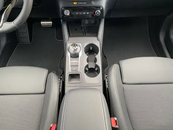 FORD KUGA (9/21)