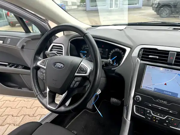 FORD MONDEO (26/27)
