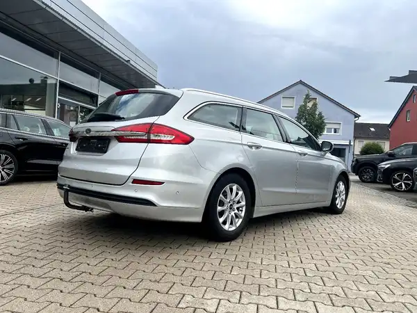 FORD MONDEO (4/27)