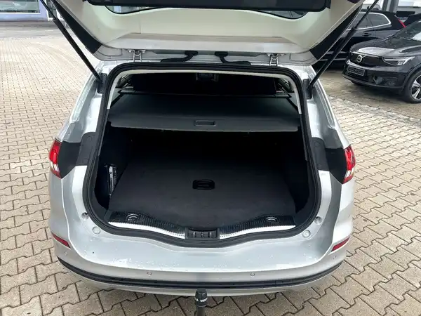 FORD MONDEO (7/27)
