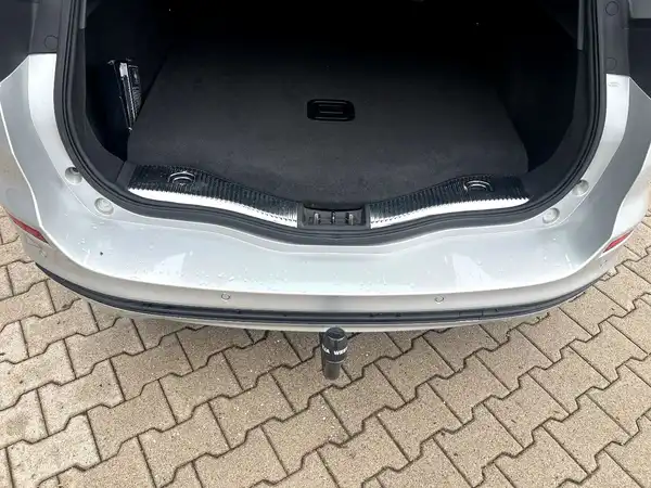 FORD MONDEO (8/27)