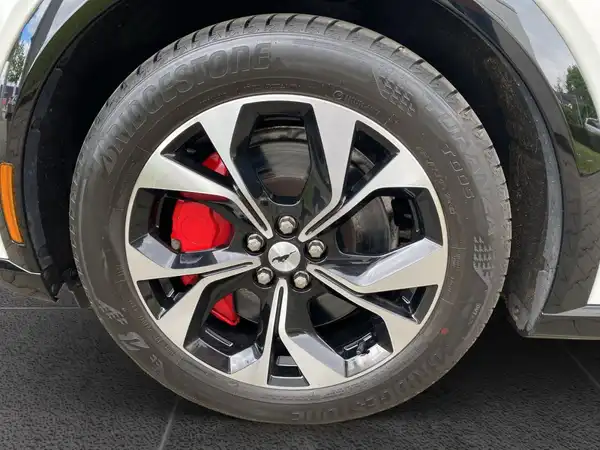 FORD MUSTANG (15/21)