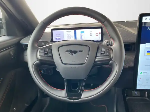 FORD MUSTANG (10/21)