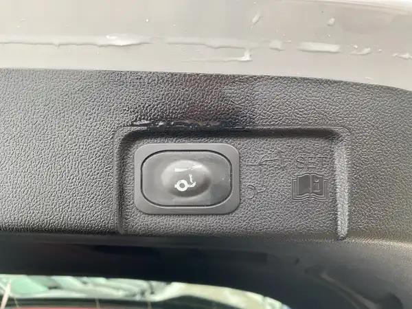 FORD PUMA (19/19)