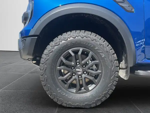 FORD RANGER RAPTOR (15/19)