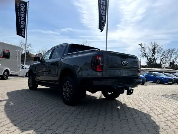 FORD RANGER (2/28)