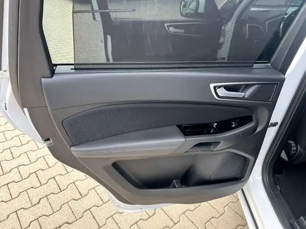 FORD S-MAX (12/28)