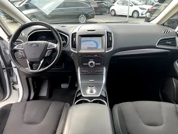 FORD S-MAX (19/28)
