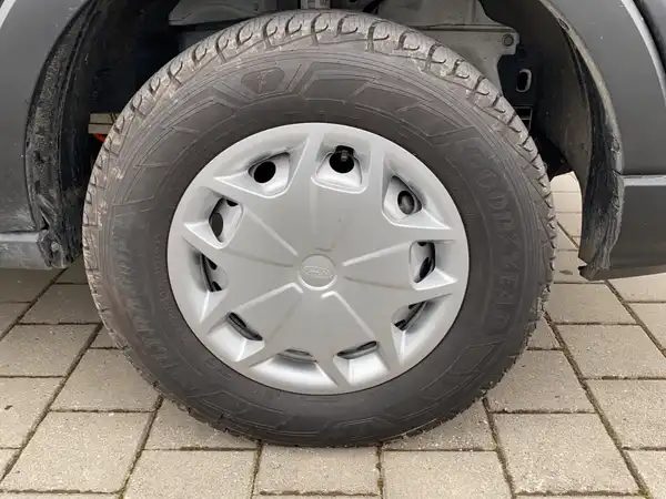 FORD TRANSIT (7/17)