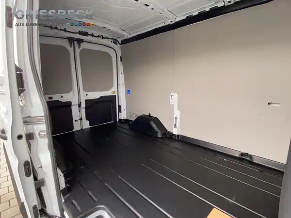 FORD TRANSIT (9/15)