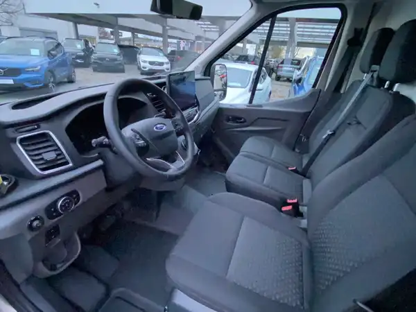 FORD TRANSIT (11/17)