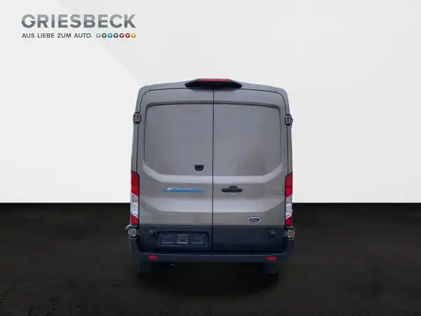 FORD TRANSIT (4/17)