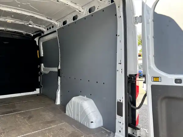 FORD TRANSIT (11/24)