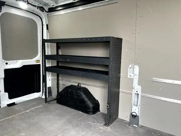 FORD TRANSIT (13/25)